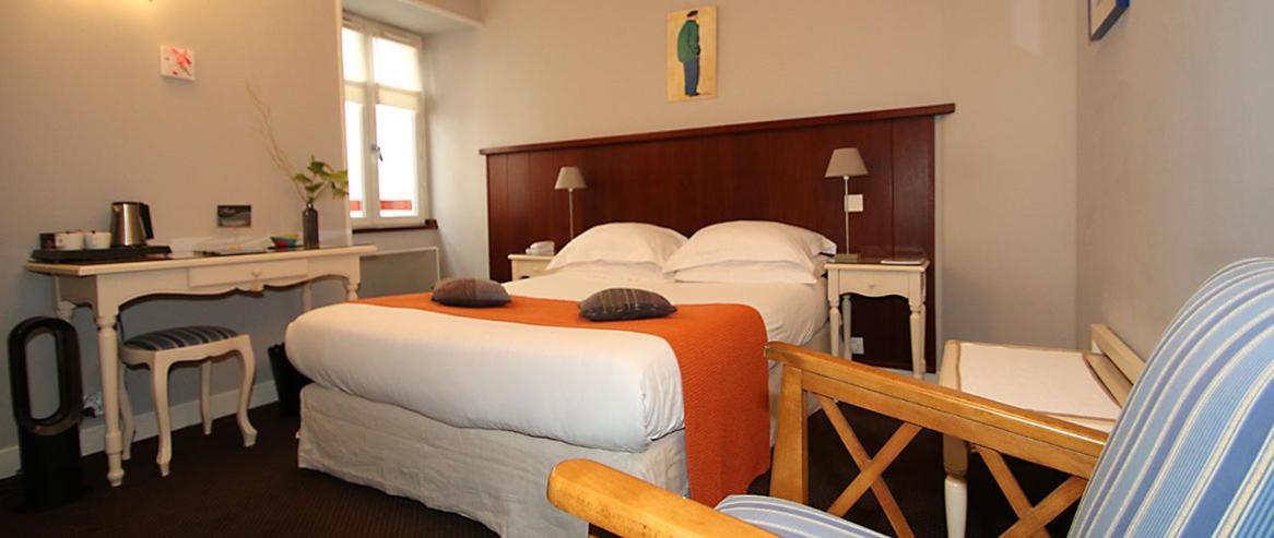 Hotel Les Almadies - Coeur De Ville 생장드루즈 외부 사진